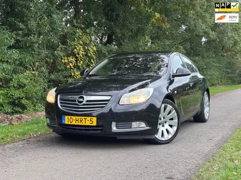 Opel Insignia 1.8 Cosmo | Navi + Cruise Nu € 3.475,-!|