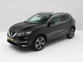 Nissan QASHQAI 1.3 DIG-T Business Edition Panorama / Camera / Carplay