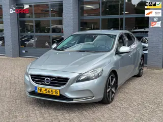 Volvo V40 1.6 D2 Summum R-Design|StoelMM|Aut|Leer|Camera|