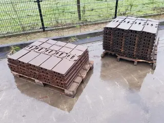 Volvo Unused 800 mm pads for EC290 and EC300