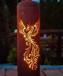 Sfeervolle vuurkorf van gasfles gemaakt