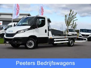 Iveco 35S18 Daily | Oprijwagen | Geveerde stoel | 3,5t trekgw. | Adaptive CC | LED NAV ECC Adaptive 