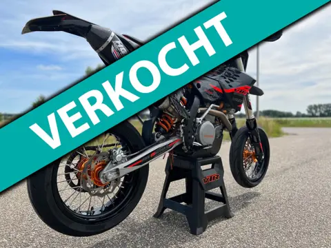 KTM Supermotard 450 EXC-R 530 A2 rijbewijs Supermoto VTR Style