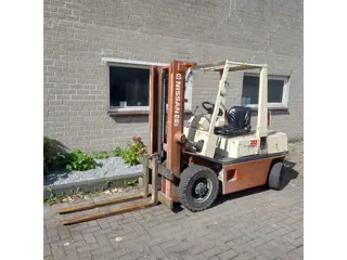 NISSAN EH02A25 Diesel Heftruck