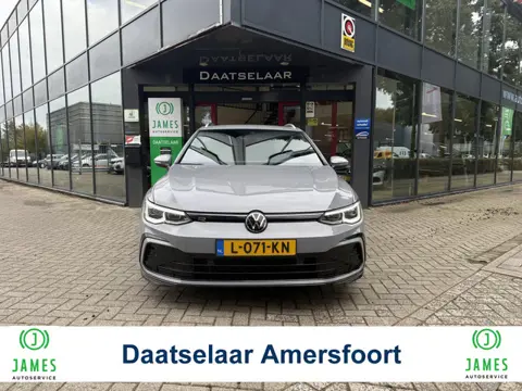 Volkswagen Golf 1.5 eTSI R-Line Business Carplay Adaptive Cruise Camera