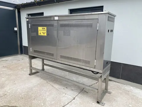 Veldkast elektrakast