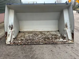 High Tipping Bucket 3150MM 7000LTR Volvo Aansluiti