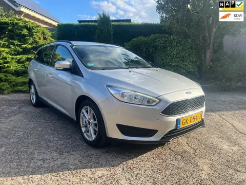 Ford Focus Wagon 1.0 Trend Edition, Airco, Navi, Dealer onderhouden, Nette auto!