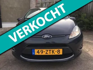 Ford Fiesta 1.6 TDCi ECOnetic Titanium Dealer onderhouden