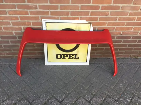 Achterklepspoiler Opel Corsa B 90386698