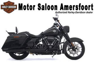 Harley-Davidson FLHRXS ROAD KING SPECIAL / ROADKING BTW-MOTOR!
