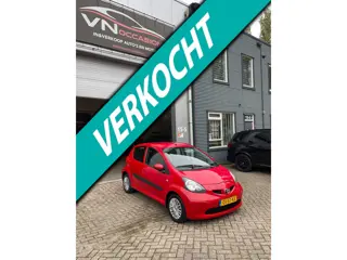 Toyota Aygo 1.0-12V + AUTOMAAT 5 DEURS NAP 1 EIGENAAR