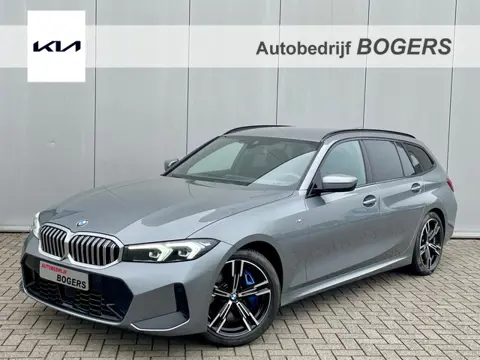 BMW 3 Serie Touring 330i M-Sport Automaat Navigatie, Climate Control, Adaptive Cruise Control, LED, 