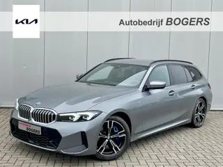 BMW 3 Serie Touring 330i M-Sport Automaat Navigatie, Climate Control, Adaptive Cruise Control, LED, 