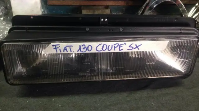 Left headlight Fiat 130 Coupè