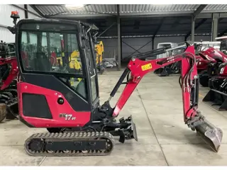 Yanmar SV17 minikraan ca 1300 draaiuren (bj 2022)