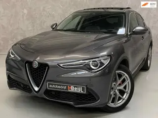 Alfa Romeo Stelvio 2.0 T 280 PK AWD First Edition /Pano /Eerste eigenaar/Trekhaak /Camera