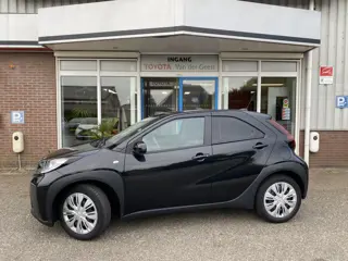 Toyota Aygo X 1.0 VVT-i MT Play (bj 2024)