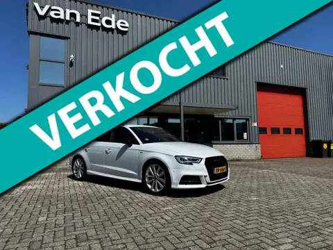 Audi A3 Sportback 1.5 TFSI CoD Sport 3X S Line Edition Navi