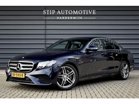 Mercedes-Benz E-Klasse 220 d AMG Line | Achteruitrijcamera | Sfeerverlichting | 19'' Wielen | Stoelv