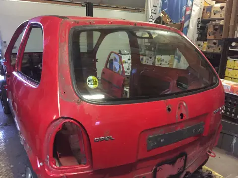 Achterklep Opel Corsa B 3 deurs 90486974