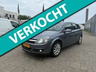 Opel Astra 1.6 Elegance