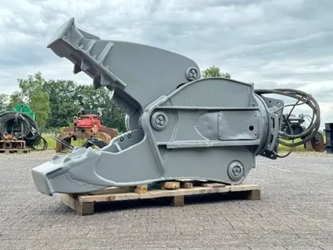 VTN FP-24 | Pulverisierer | Vergruizer | 25 ~ 34 TON