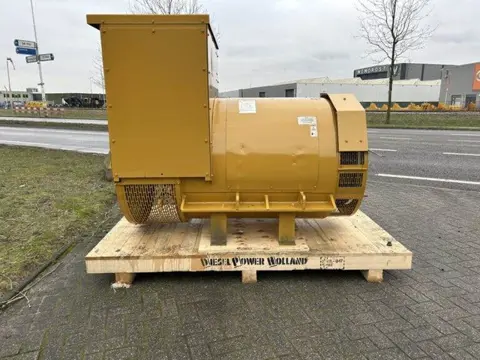 Cat SR4B - Overhauled - 2004 kVa - Arr. 144-1820 (bj 2002)