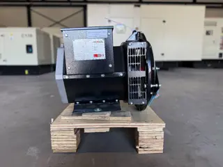DPX CJ184ES - 20 kVA Alternator - DPX-33901 (bj 2025)
