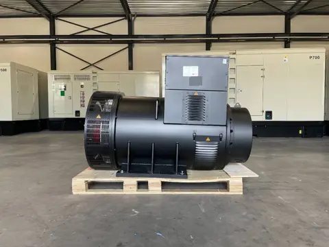 DPX CJ634B - 725 kVA Alternator - DPX-33914 (bj 2025)