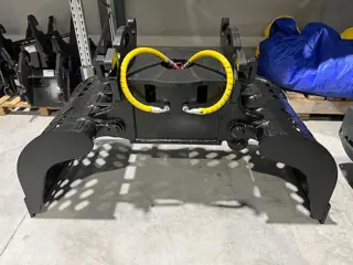 VH-BM SSG900S (bj 2023)