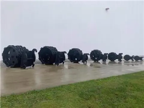 VH-BM Verdichtingswiel - Compactator (bj 2019)