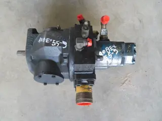 pomp hyundai robex 55-9