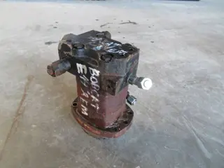 zwenkmotor Bobcat E14