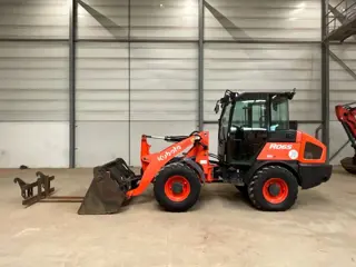 Kubota R 065 (bj 2014)