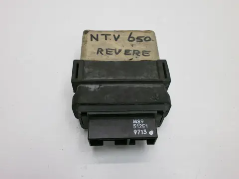 CDI UNIT Honda NTV 650 1988 - 1997
