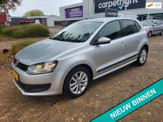 Volkswagen Polo 1.4-16V Highline AUTOMAAT,NAVI
