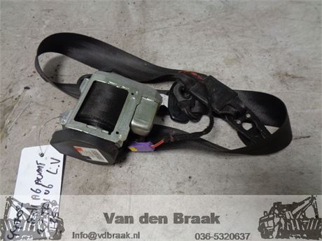 Audi A6 Avant 2005-2008 Gordelspanner links voor