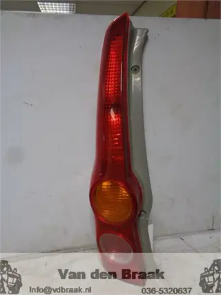 Daihatsu Cuore 2007-2013 Achterlicht links