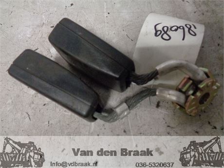 Volkswagen Golf 2003-2008 Dubbele gordelvanger achter