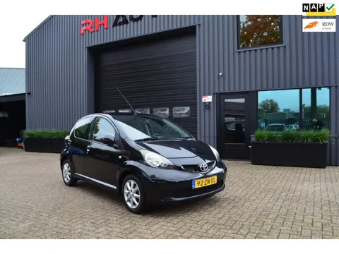 Toyota Aygo 1.0-12V + | 5 Deurs | Nieuwe APK | Nette auto