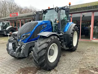 Valtra T 214 Versu (bj 2019)