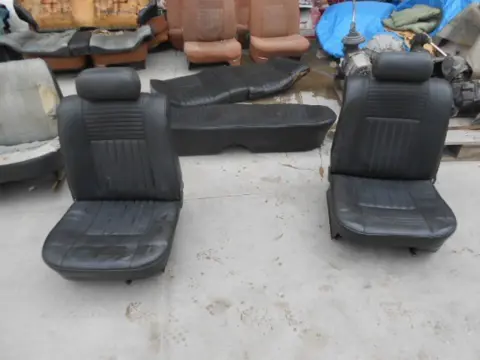 Front and rear seats Alfa Romeo 2000 Berlina