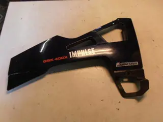 Suzuki GSX400X Zijkap rechts