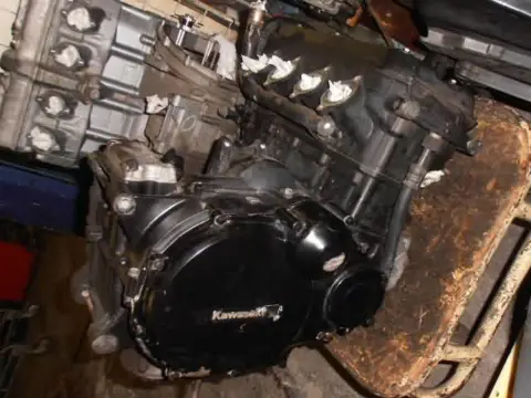 Kawasaki ZX-10(ZXT00B) Cilinders compleet 11005-1551