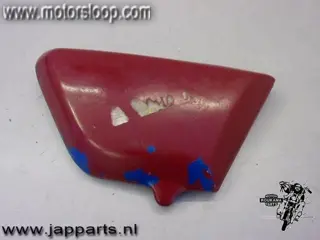 Kawasaki Z200 Zijkap rechts rood