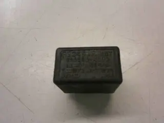 Suzuki AN400 Knipperlicht relais