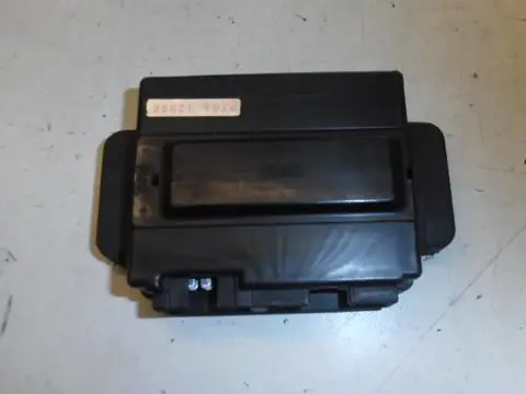 Kawasaki ZR750C Zekeringkast 26021-1079