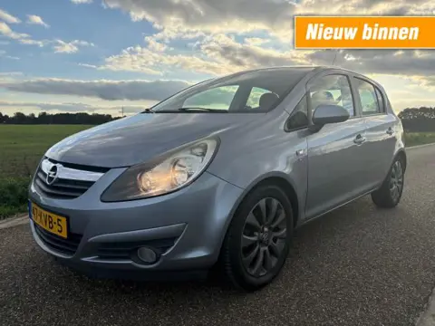 OPEL CORSA 1.4-16V 111 EDITION / AIRCO / 5 DRS / 1E EIGENAAR