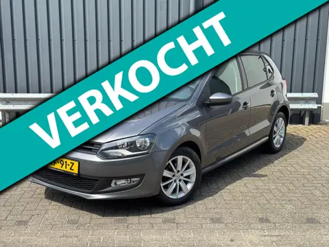 Volkswagen Polo 1.2 Bluemotion TEAM|PDC|CARPLAY|FULL OPTION!